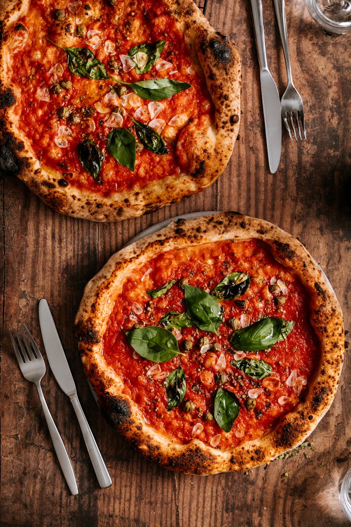 process-img two-pizza-served