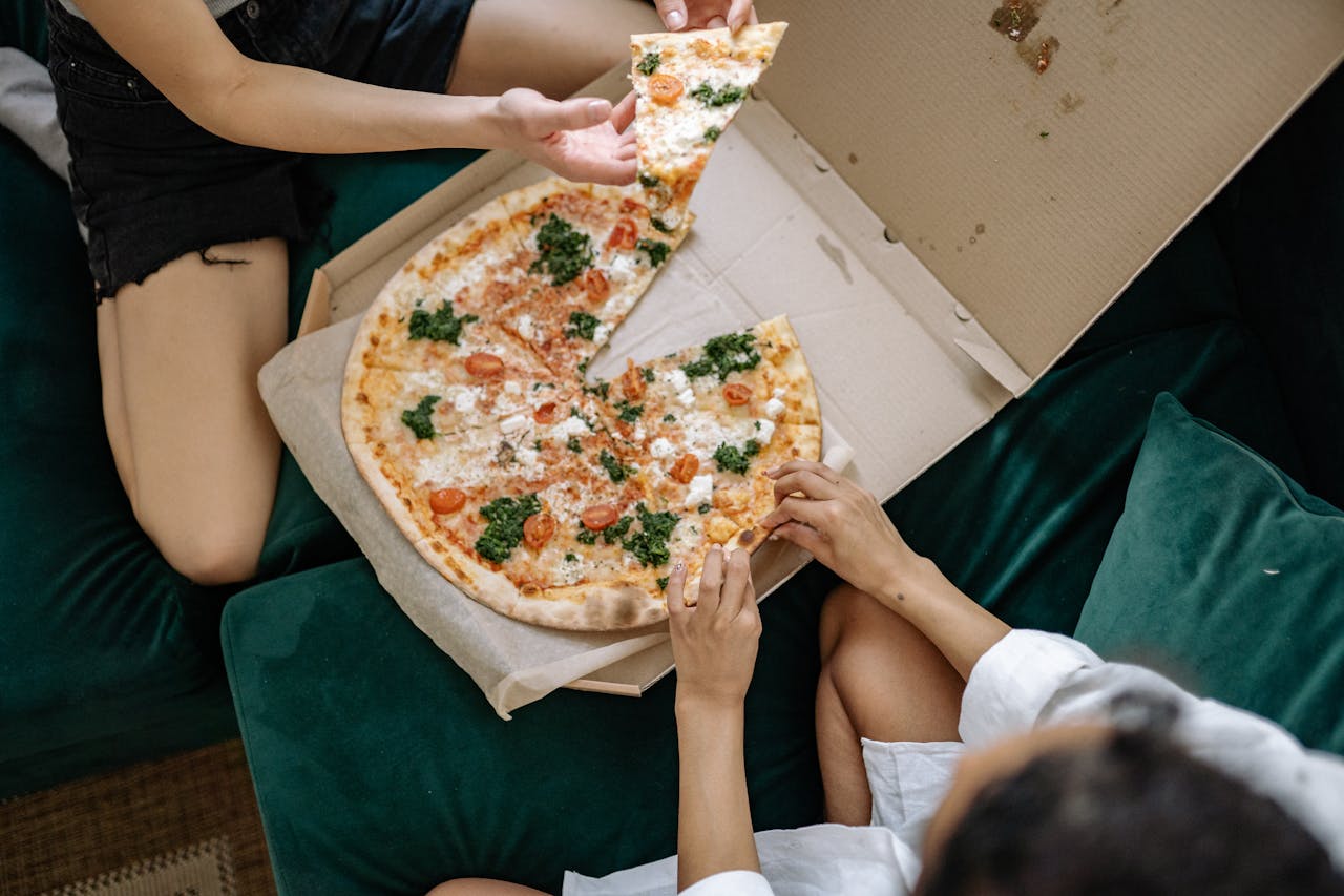 about-02 pizza-delivered